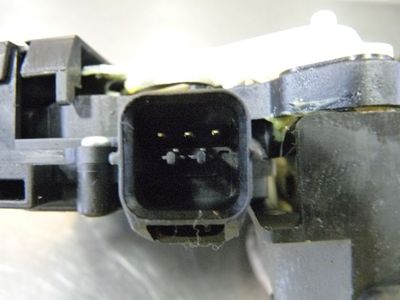 Mitsubishi Outlander II 2.0 DiD Türschloß hinten rechts 07829 – Produktansicht 4