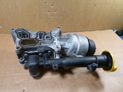 Opel Astra J 1.3 CDTI Bj.:2010 Ölfilter Ölkühler 55183548 – Produktansicht 2