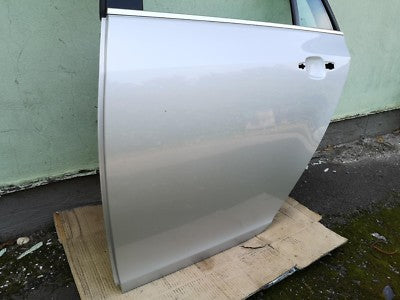 OPEL INSIGNIA COMBI Tür hinten links Z176 Argonsilber ohne anbauteile o. delle – Produktansicht 2