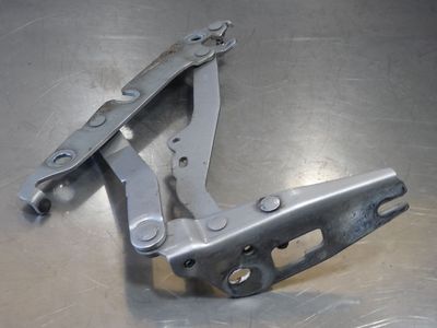 AUDI A6 4F 2.0 TDI rechts 4F5827302D / 4F5 827 302 D ORIGINAL gebraucht - Heckklappenscharnier – Produktansicht 1