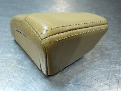 Porsche PANAMERA 970 Abdeckung Armlehne Ecke Vorne Links Beige 97055549501 7J0 – Produktansicht 2