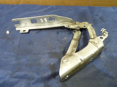 VW GOLF 5 1.9 TDI BXE KLAPPE rechts vorne 5K0823302A / 5K0 823 302 A ORIGINAL gebraucht - SCHARNIER – Produktansicht 1