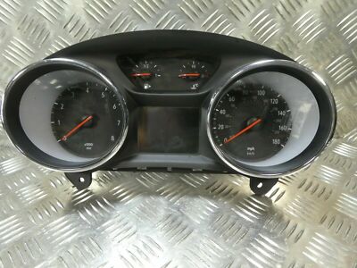 Opel Astra K 2017 Tacho Kombiinstrument Speedometer GM 39085722 Mp/H ORIGINAL gebraucht - Km/H – Produktansicht 1