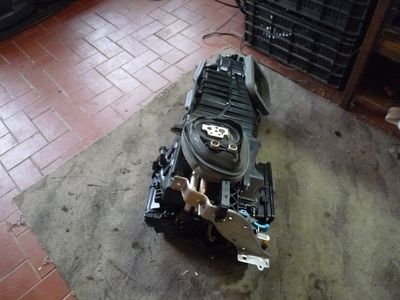 Skoda Octavia II 2.0 TDI Heizungskasten 1K1820308E / 1K1 820 308 E – Produktansicht 3