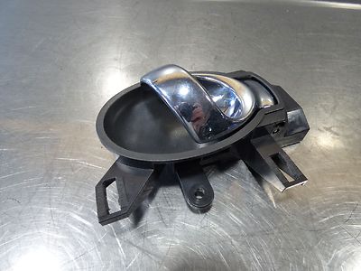 Nissan Micra K13 1.2 12V Türgriff, innen rechts – Produktansicht 1