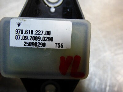 Porsche Panamera 970 Orig. Crash Sensor 97061822700 Impact Sensor Vorne L = R – Produktansicht 2