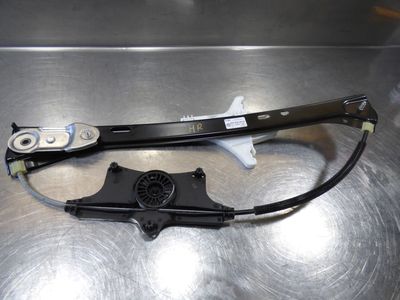 VW Passat Variant 3G B8 HighLine Fensterhebermechanik hinten rechts 3G9839462A – Produktansicht 1