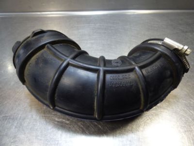 Opel Astra J 1.4 TURBO 16V Ladeluftschlauch 13265785 – Produktansicht 1