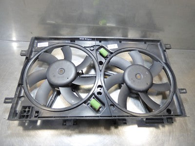 Opel Insignis 2.0 CDTI Kühlerlüfter Lüfter GM 13223018 – Produktansicht 1