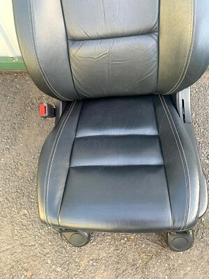 Jeep Grand Cherokee IV WK2 2015 Leder Sitze Vorne Links in schwarz TOP ZUSTAND ! – Produktansicht 4