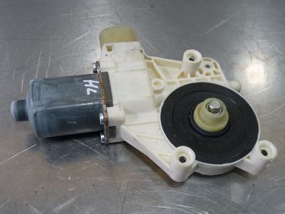 Ford Galaxy III 2.0 TDCi Fensterhebermotor hinten links 0130822286 – Produktansicht 1