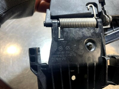 PORSCHE Boxster 981 Klappe Verdeck Seitenverkleidung rechts 98156117604 – Produktansicht 5