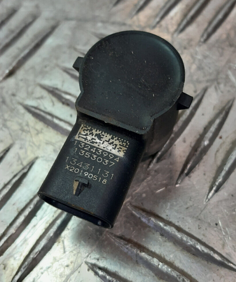 OPEL ASTRA K 1.4 Turbo Original PDC Einparkhilfe Sensor 1353037 gebraucht - 13243994 – Produktansicht 2