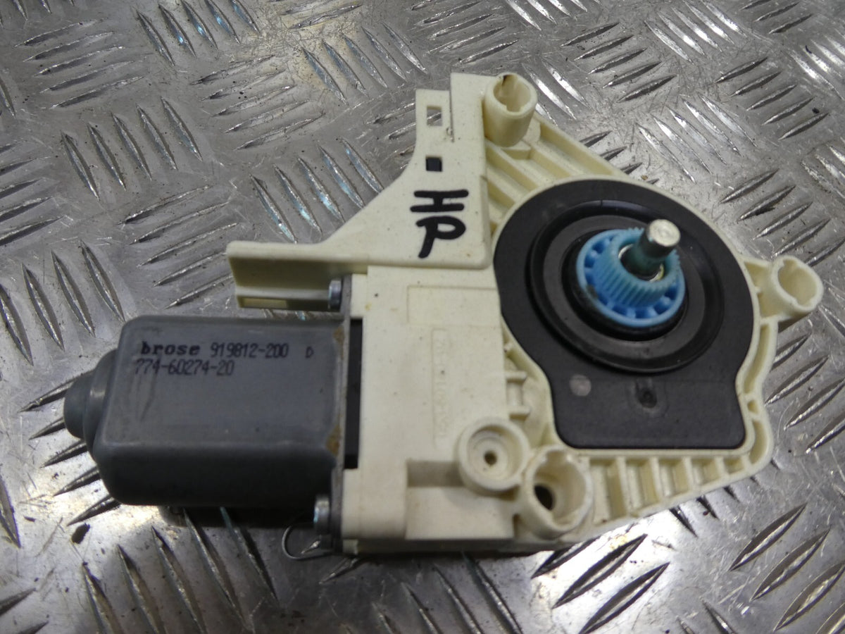 Porsche Cayenne 958 92A Elektro motor Hinten Rechts 8K0959811A ORIGINAL gebraucht - Fensterhebermotor – Produktansicht 1