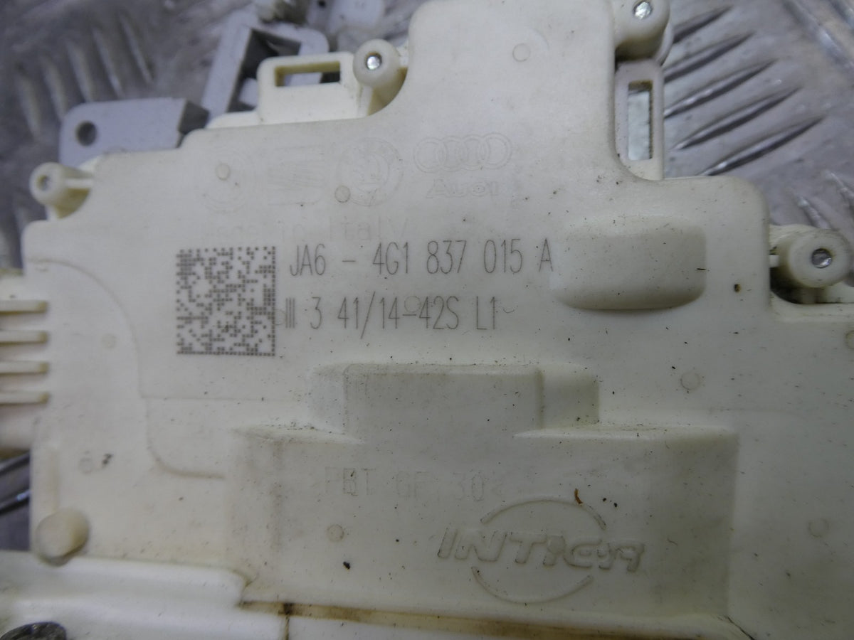 Porsche 970 Türschloss Vorne Links _ 4G1837015A ORIGINAL gebraucht - Panamera – Produktansicht 3