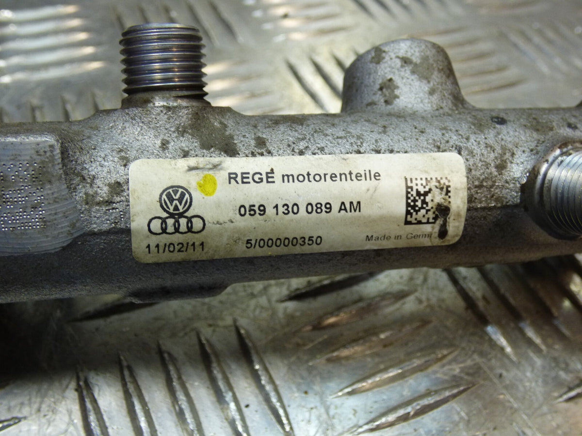 Porsche Cayenne 92A 3.0 TDI Kraftstoffverteiler Einsprizleiste ORIGINAL gebraucht - 059130090BJ – Produktansicht 2