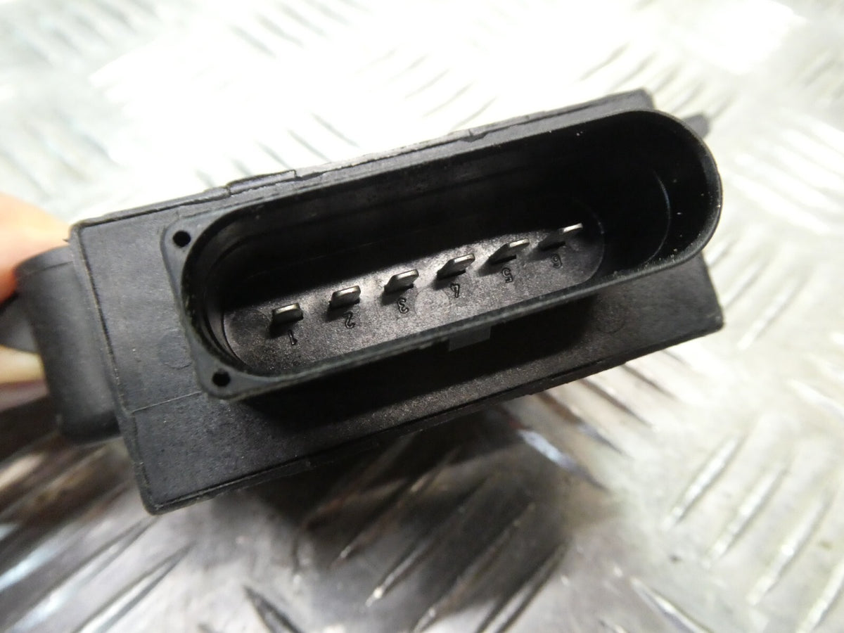 Porsche Macan 95B Steuergerät 4G0906093F ORIGINAL gebraucht - Kraftstoffpumpe – Produktansicht 3