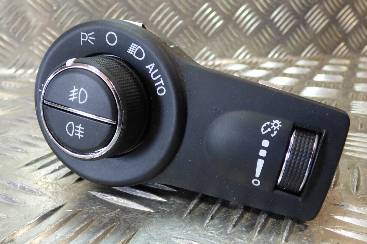 Jeep Cherokee KL Lichtschalter Licht Schalter ORIGINAL gebraucht - P68156036AB – Produktansicht 1