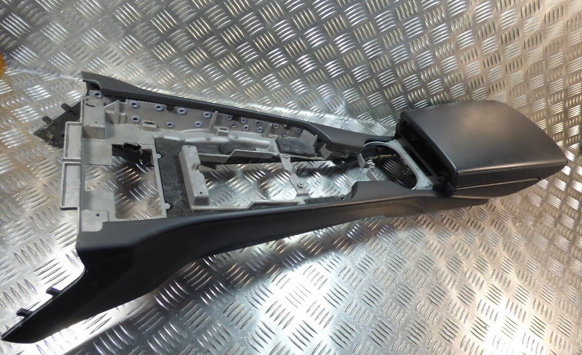 Porsche Panamera 970 Armlehne Mittelkonsole Vorne Schwarz Leder A11 ORIGINAL gebraucht - 97055311100 – Produktansicht 4