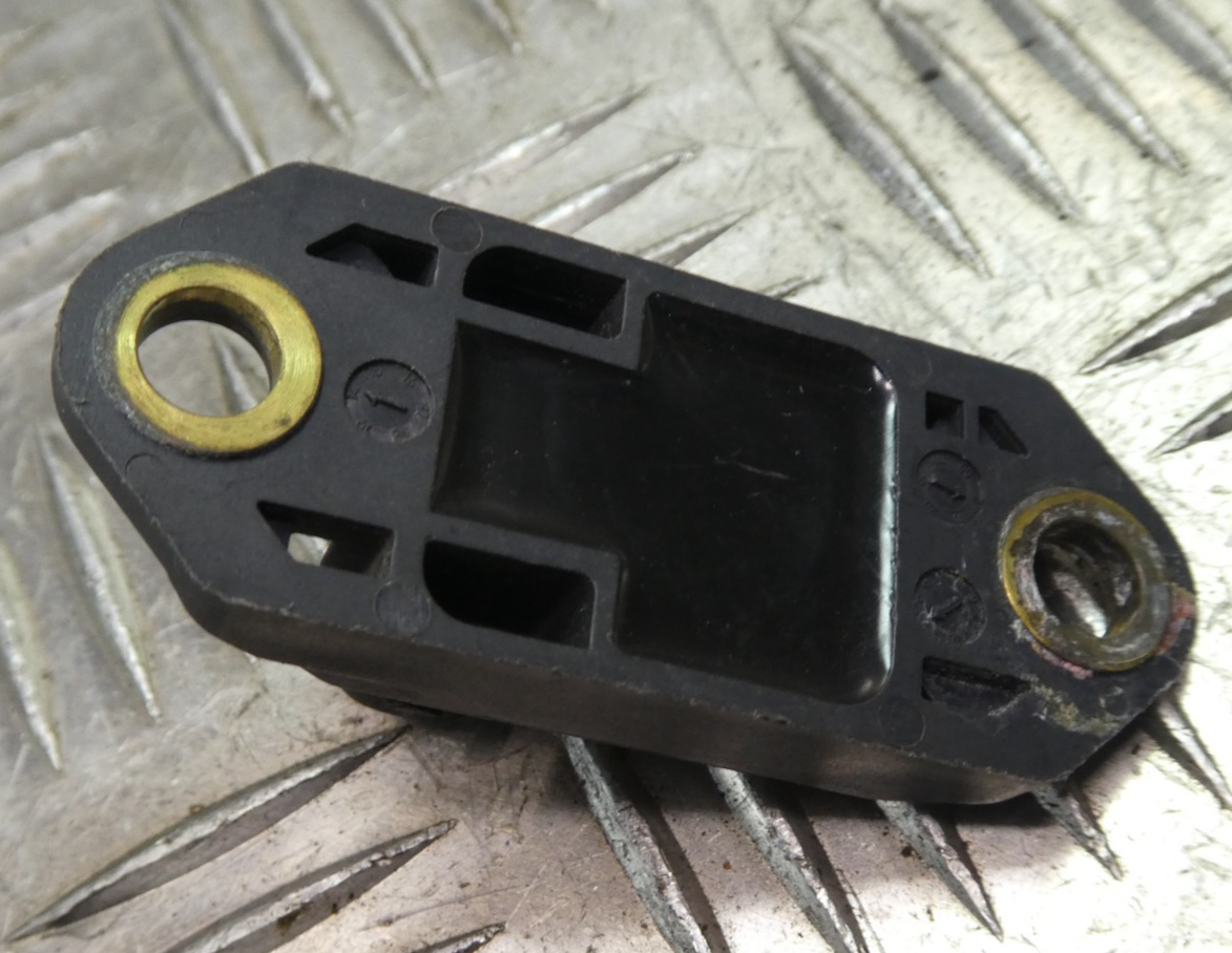 Porsche Panamera 970 Beschleunigungssensor Sensor Luftfahrwerk ORIGINAL gebraucht - 97060611100 – Produktansicht 2