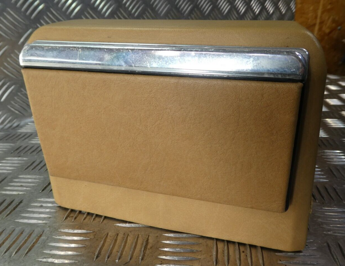 Mercedes C126 W126 Coupe SEC Mittelkonsole mit Aschenbecher ORIGINAL gebraucht - 1268430707 – Produktansicht 2
