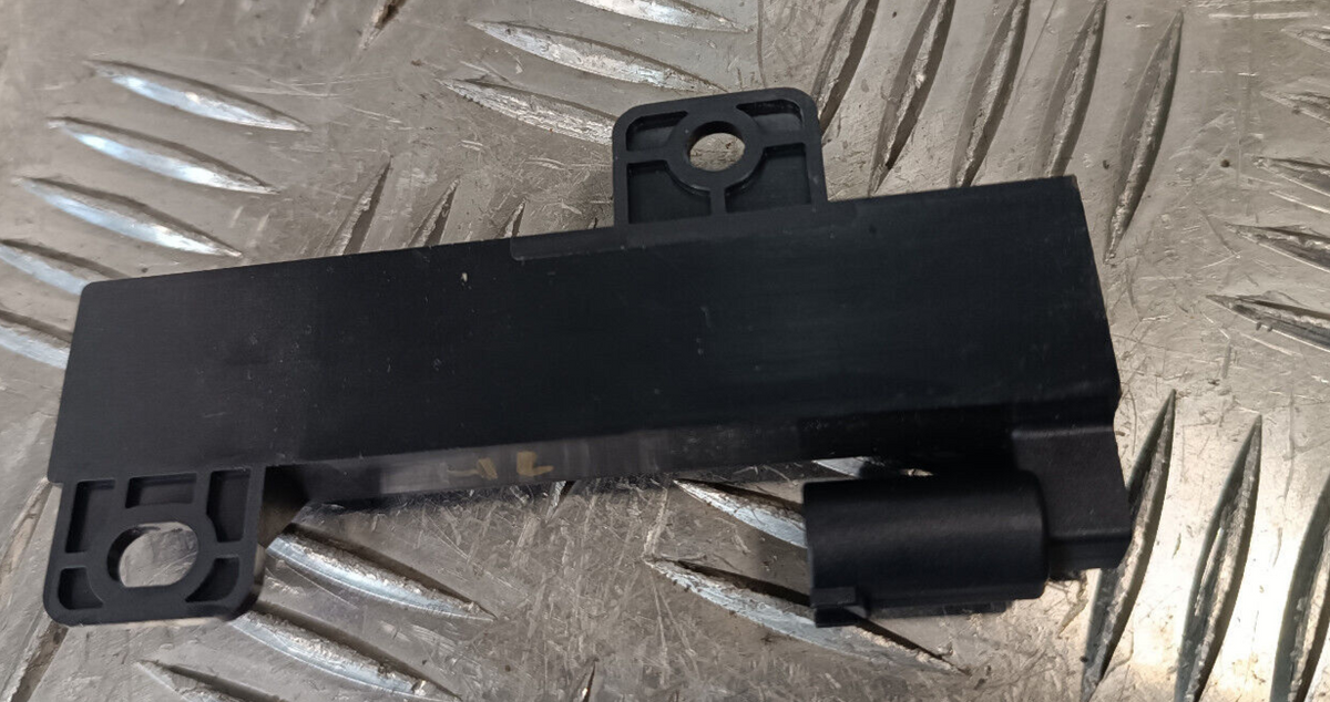 Jeep Grand Cherokee WK2 Radio Antenne Hinten Module .. ORIGINAL gebraucht - 68051315AB – Produktansicht 2