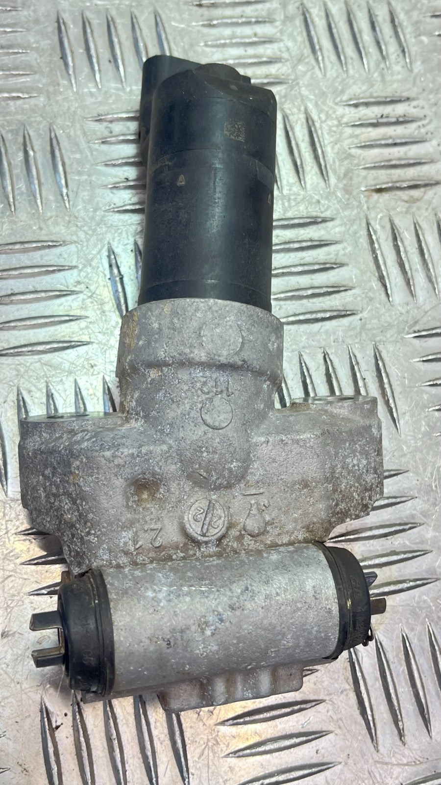 Porsche Cayenne S 92A Feststellbremse Motor Handbremsmotor H. Rechts ORIGINAL gebraucht - Elektrische – Produktansicht 2