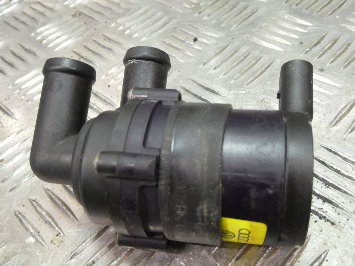 Porsche Cayenne 92A Zusatzwasserpumpe Wasserpumpe 7L0965561J gebraucht - Original – Produktansicht 2