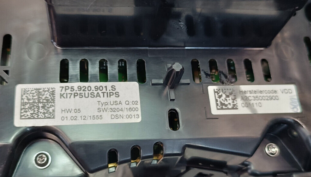Porsche Cayenne S 92A Tacho Instrumententafel 7P5920901S MPH ORIGINAL gebraucht - Kombiinstrument – Produktansicht 3