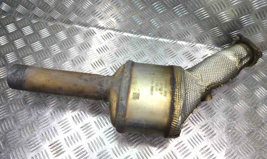 PORSCHE MACAN 3.0 TDI Katalysator DPF Partikelfilter 4H0131703P gebraucht - Original – Produktansicht 1