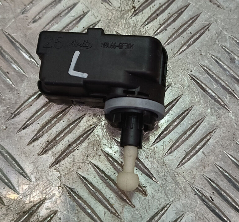 OPEL ASTRA K 1.4 Turbo Scheinwerfermotor Links GM 21 ORIGINAL gebraucht - Verstellmotor – Produktansicht 1