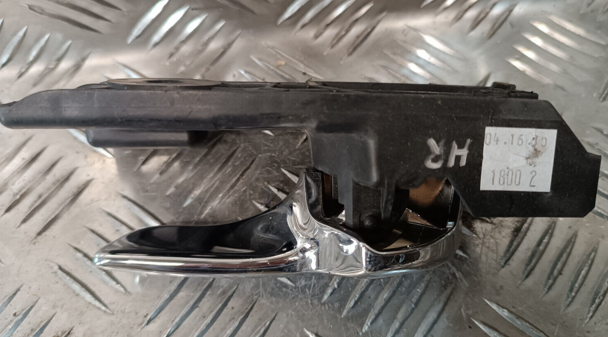 Jeep Grand WK2 Innengriff hinten rechts griff ORIGINAL gebraucht - Cherokee – Produktansicht 2