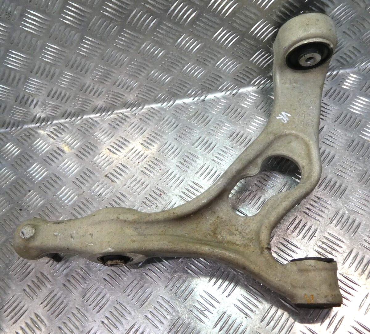 Porsche Cayenne 92A Vorne Rechts 7P0407152 ORIGINAL gebraucht - Querlenker – Produktansicht 2