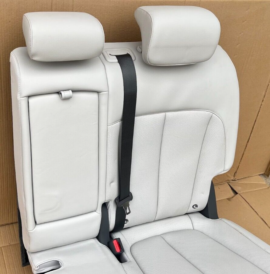 HYUNDAI IONIQ 5 Leder Sitze Hinten Links Weiß Ausstattung wie NEU ORIGINAL gebraucht - reichhaltigste – Produktansicht 3