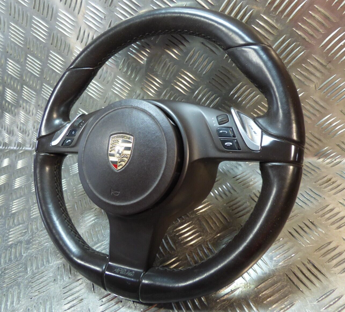 Porsche Cayenne 92A Lenkrad mit SRS 6H6 7P5880201A 6H6 ORIGINAL gebraucht - 7PP419091AE – Produktansicht 3