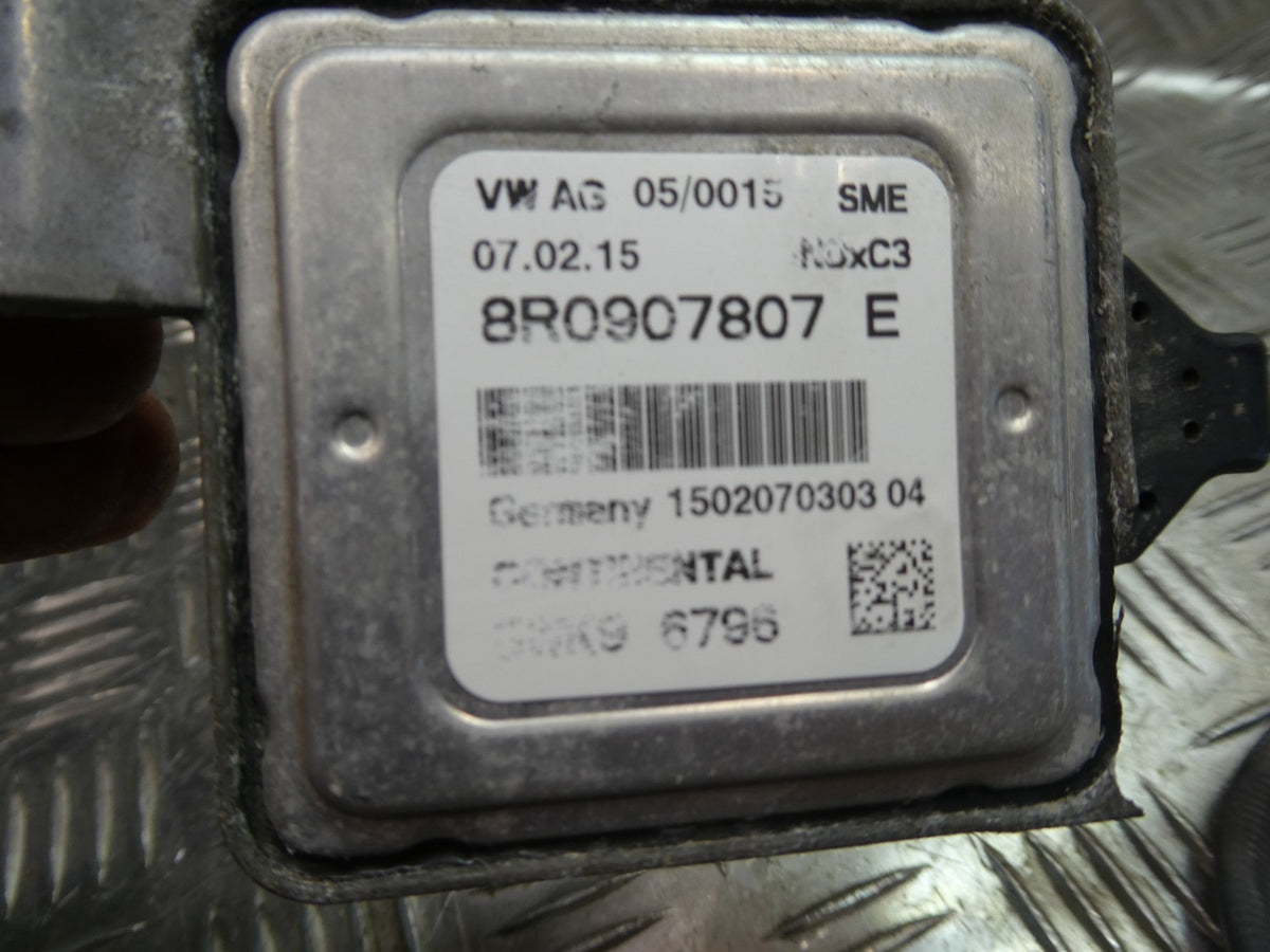 PORSCHE MACAN 3.0 TDI Regelsonde 8R0907807E ORIGINAL gebraucht - Lambdasonde – Produktansicht 2