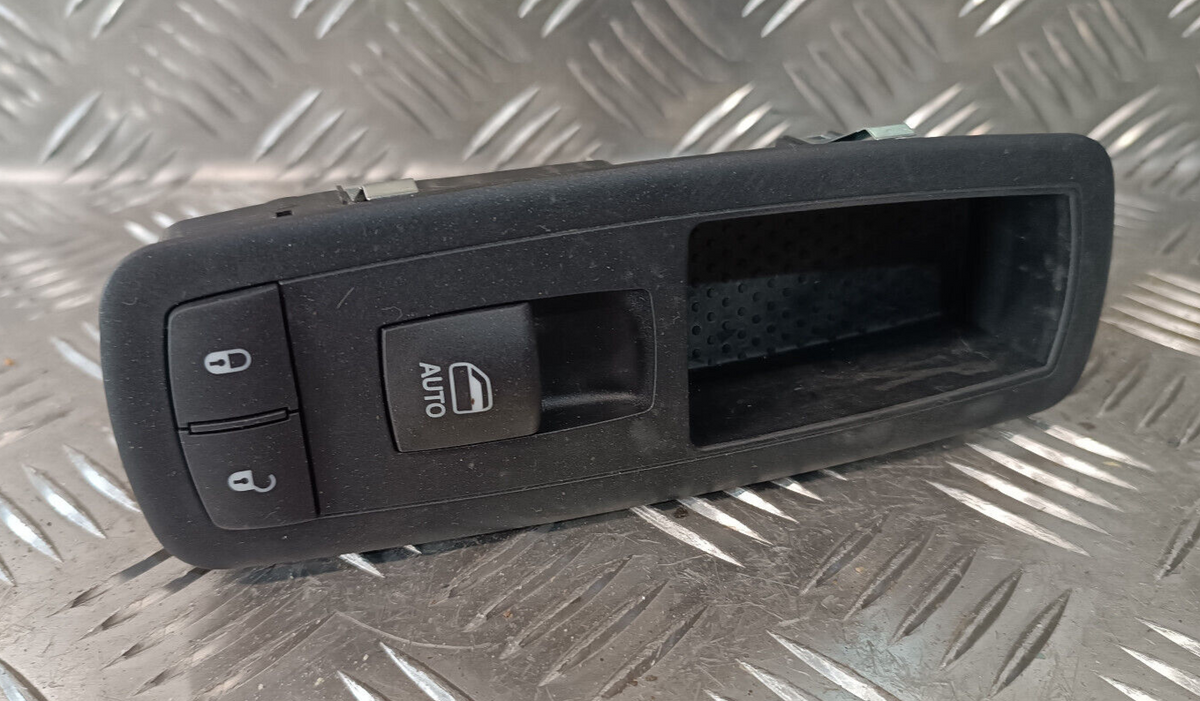 Jeep Grand Cherokee WK2 Fensterheber Schalter Vorne Rechts ORIGINAL gebraucht - 68086692AD – Produktansicht 1