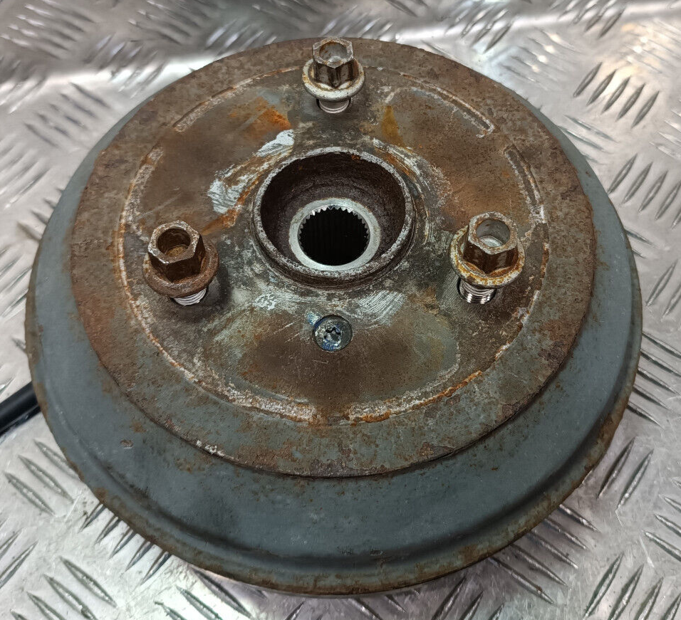 Smart ForTwo 451 Electric Drive Hinten Bremstrommel A 0204701152 ORIGINAL gebraucht - 4514200402 – Produktansicht 2