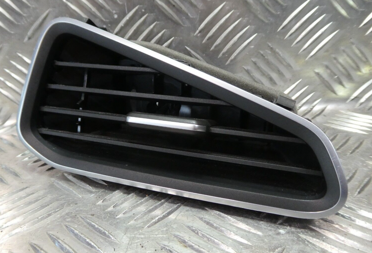 VW ID3 Lüftungsdüse Düse Lüftung links Luft Ausström 10A819703 GNT ORIGINAL gebraucht - Volkswagen – Produktansicht 1