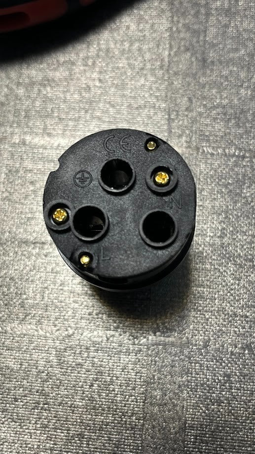 Silver-Clad OFC Copper 20A/250V Gerätestecker plug IEC C19 High-End ORIGINAL gebraucht - Wireworld – Produktansicht 9