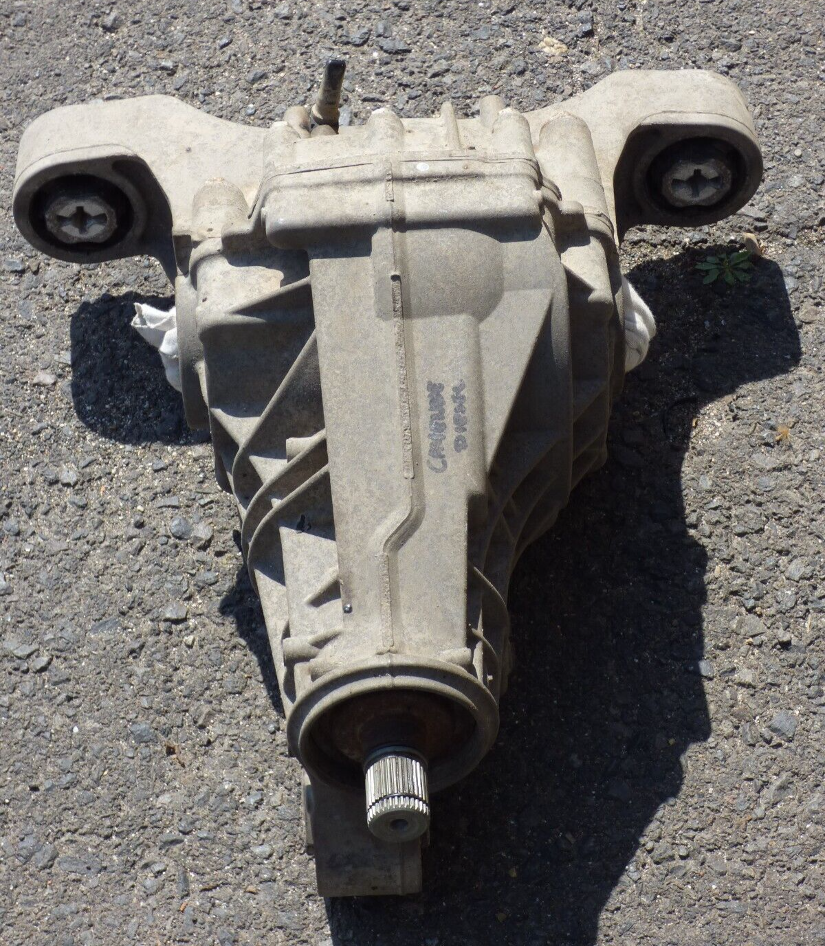 Porsche Cayenne 92A 3.0 TDI 2010- 17 Differential Hinterachsgetriebe ORIGINAL gebraucht - 95835001111 – Produktansicht 2