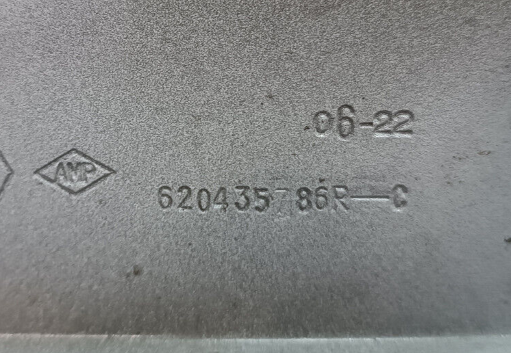Renault Zoe 2022 Original Kotflügel Halter Vorne gebraucht - 620435786R – Produktansicht 3