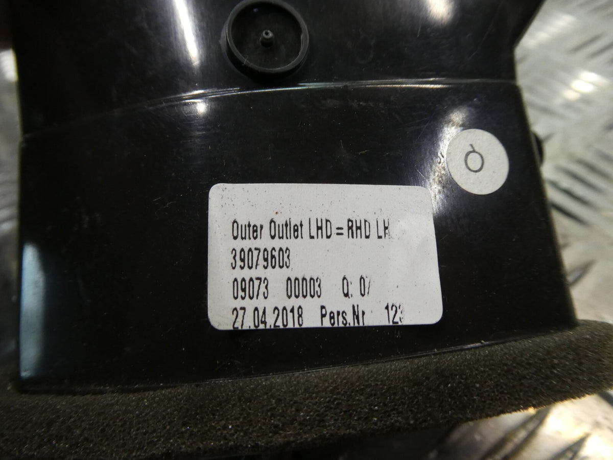 OPEL ASTRA K Luftdüse Luftströmer Aussen Links GM schwarz ORIGINAL gebraucht - 39079603 – Produktansicht 4