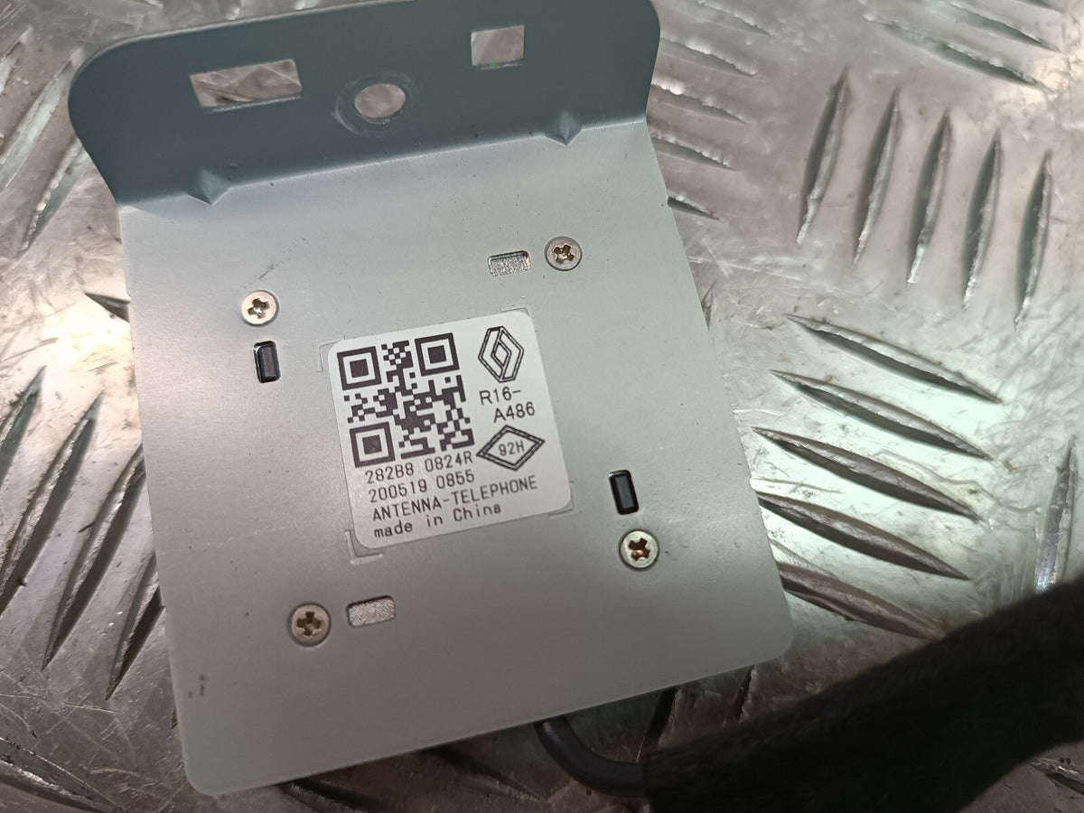 Renault Zoe 2022 Telephone 282B80824R 282B8 0824R ORIGINAL gebraucht - Antennen – Produktansicht 2