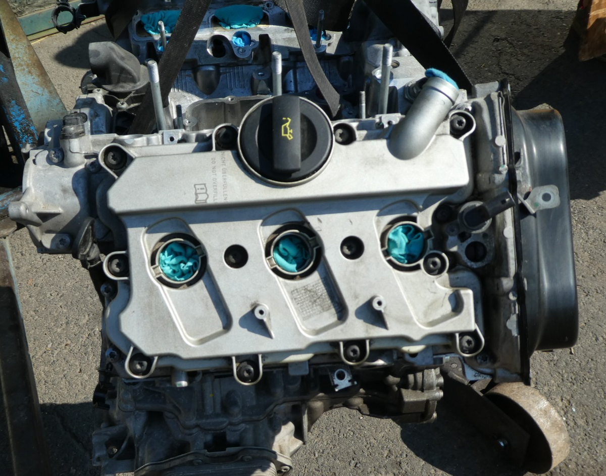 Porsche 970 3.0 E-Hybrid Motor CGE _ CGF CGFA ohne Anbauteile 57800 km ORIGINAL gebraucht - Panamera – Produktansicht 7