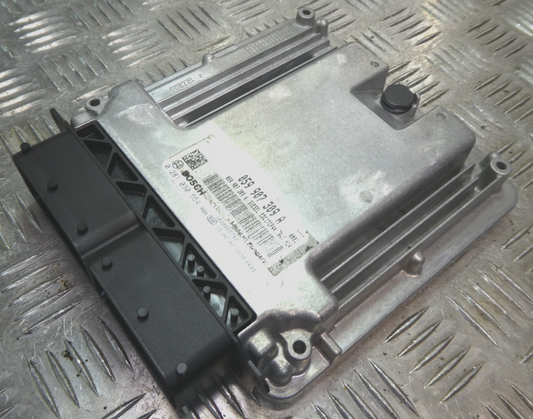 Porsche Macan 95B Motor Steuergerät Motorsteuergerät ECU 0281030554 ORIGINAL gebraucht - 059907309A – Produktansicht 1