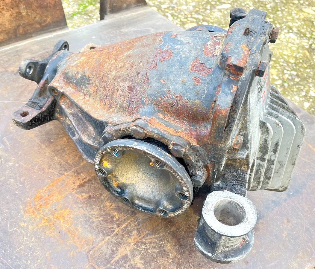Mercedes-Benz C126 W126 500 SEC SEL Differential Ausgleichsgetriebe Hinterachse – Produktansicht 2