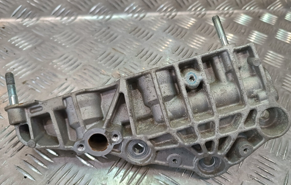 Jeep Grand Cherokee WK2 3.0 CRD Halter Abgaskühler AGR Kühler ORIGINAL gebraucht - 90513443F – Produktansicht 2