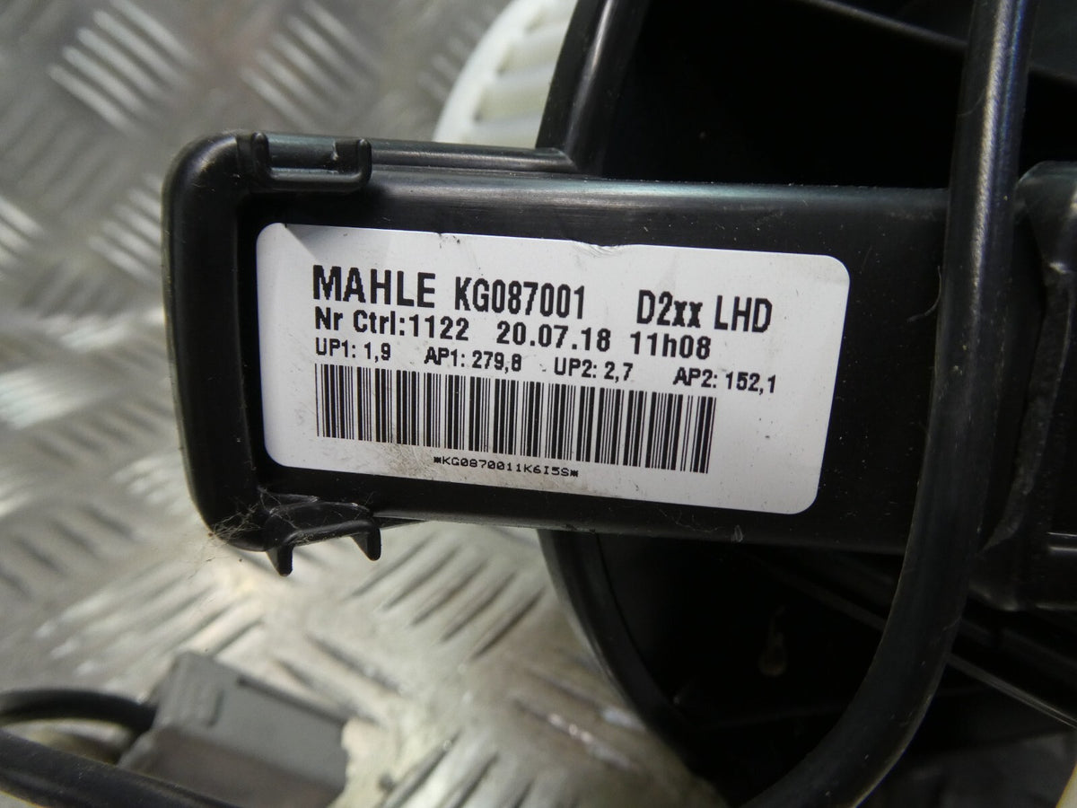 OPEL ASTRA K Gebläsemotor Lüftermotor Heizungsgebläse MAHLE ORIGINAL gebraucht - KG087001 – Produktansicht 5