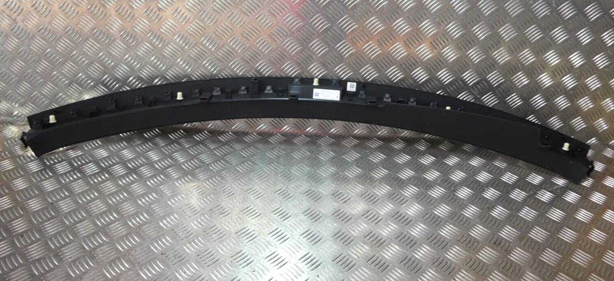 VW ID.3 ID3 Lichtleiste Leiste Licht In Armaturenbrett 10B919451B ORIGINAL gebraucht - Volkswagen – Produktansicht 4